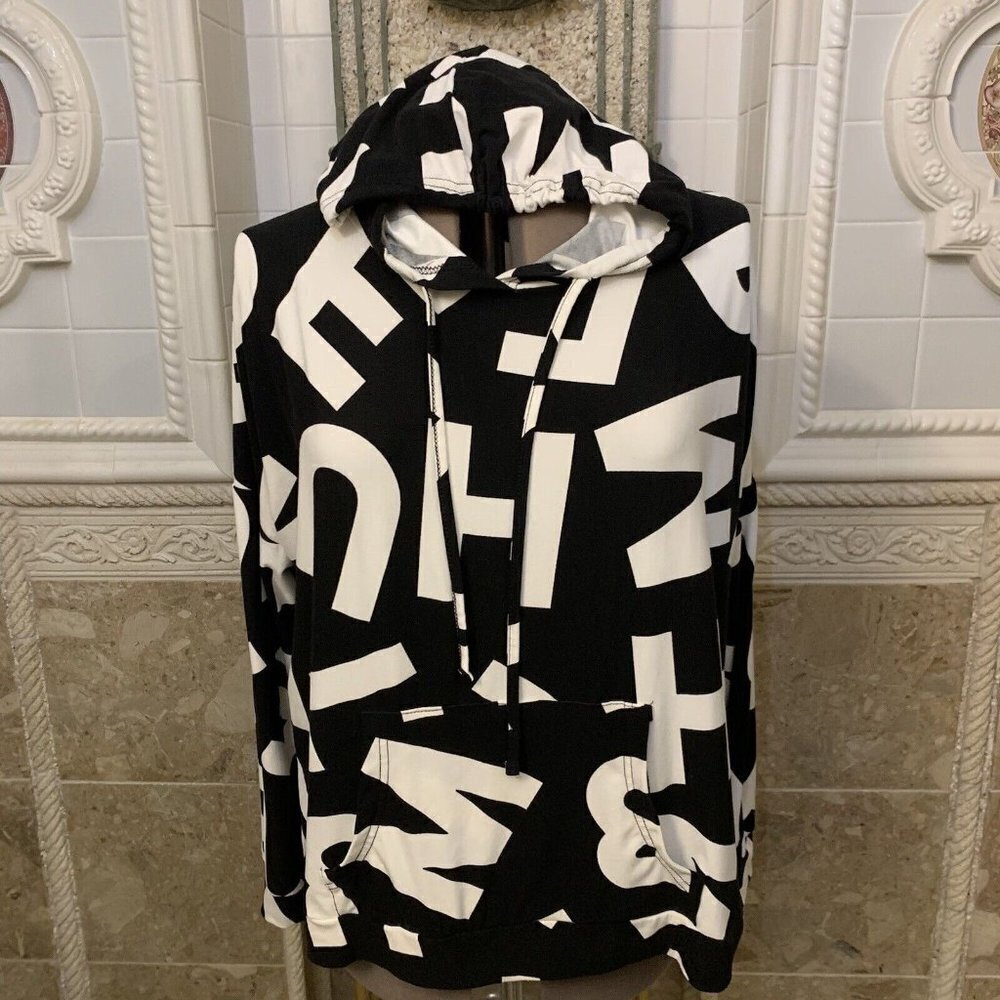 Rue +. Size 1X. Lightweight Hoodie. Tie Neck. Pouch Pocket. B101.